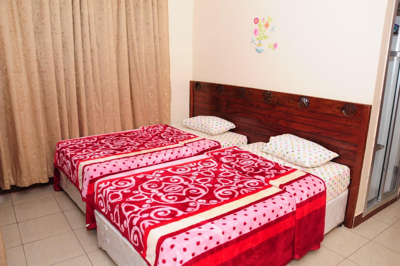 Safari Inn Dar es Salaam Extérieur photo